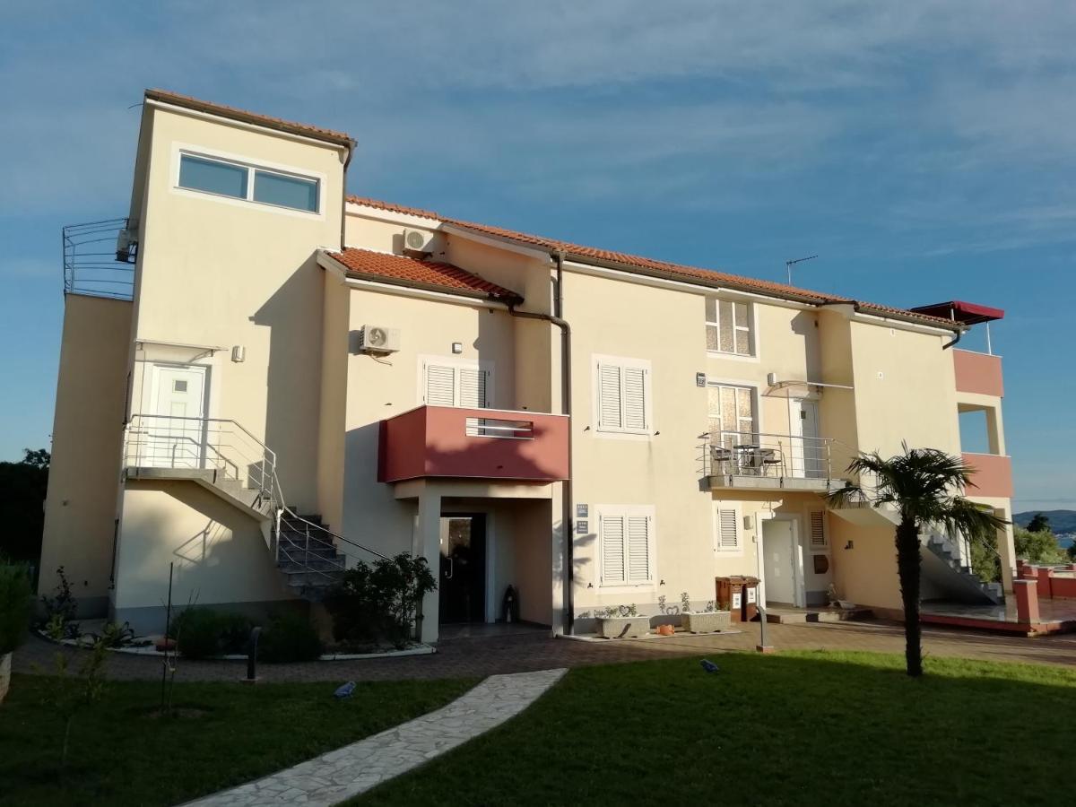 סבטי פיליפ אי ג'קוב Villa „Drei Palmen“ מראה חיצוני תמונה