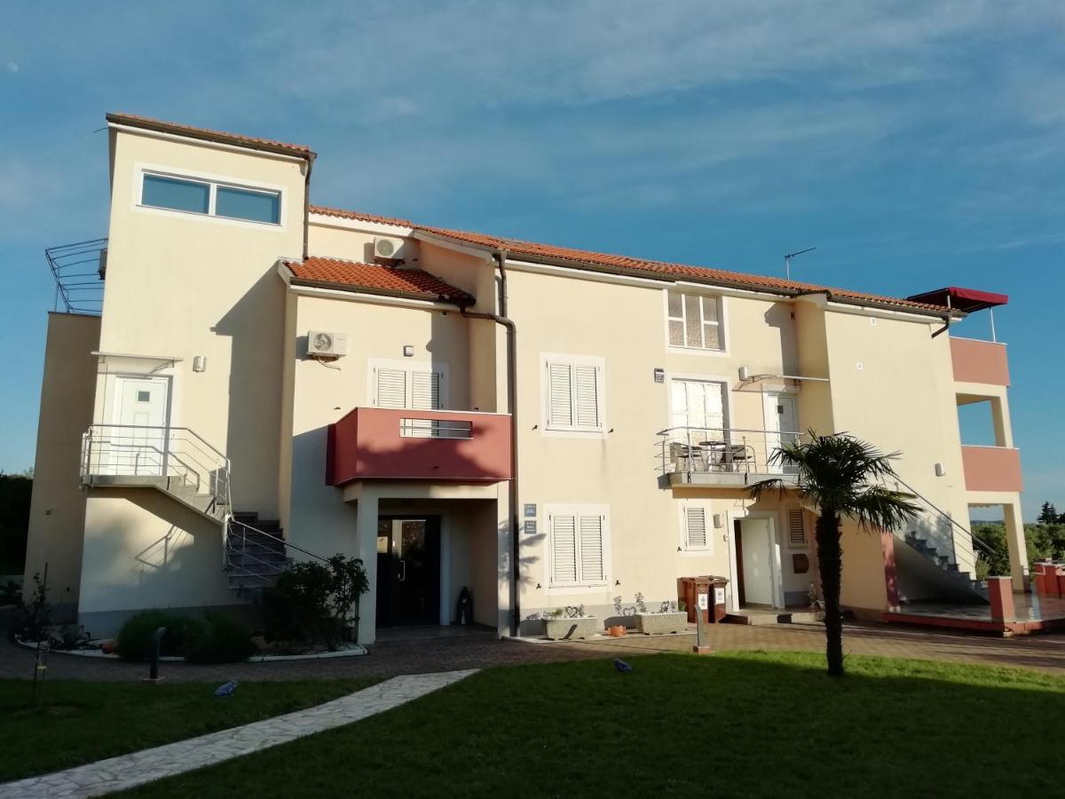 סבטי פיליפ אי ג'קוב Villa „Drei Palmen“ מראה חיצוני תמונה