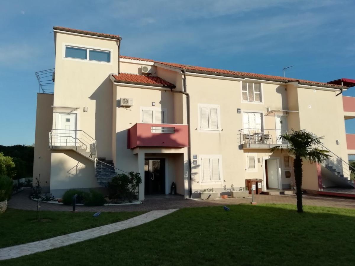 סבטי פיליפ אי ג'קוב Villa „Drei Palmen“ מראה חיצוני תמונה